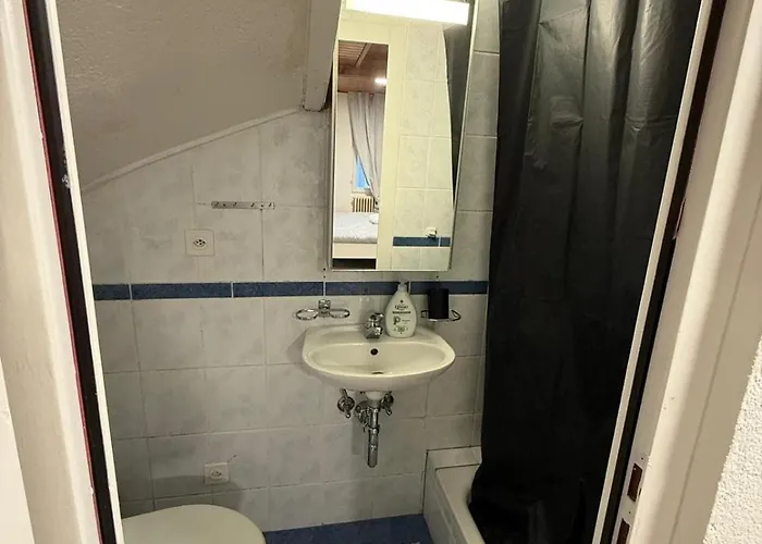 Lejlighed Cosy Avec Wi-fi Et Cuisine Equipee *